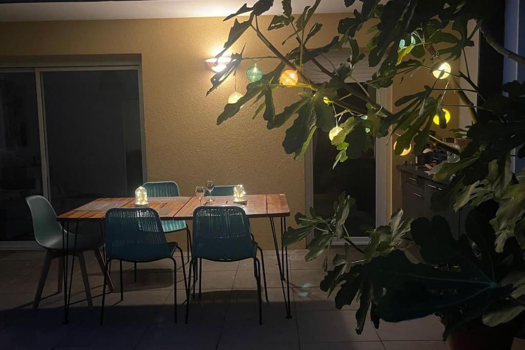 Tres Bel Appartement Contemporain Et Calme Fréjus Kültér fotó