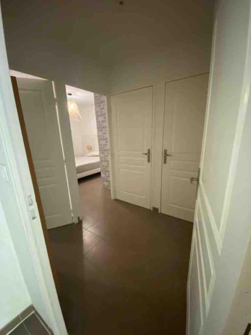 Tres Bel Appartement Contemporain Et Calme Fréjus Kültér fotó